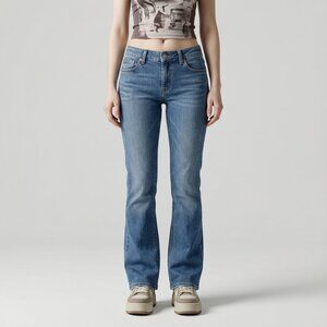 Levi's 526 Slender Bootcut Jeans